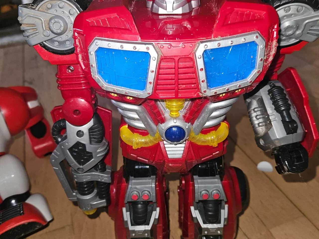 Billede 2 - Robot med lys