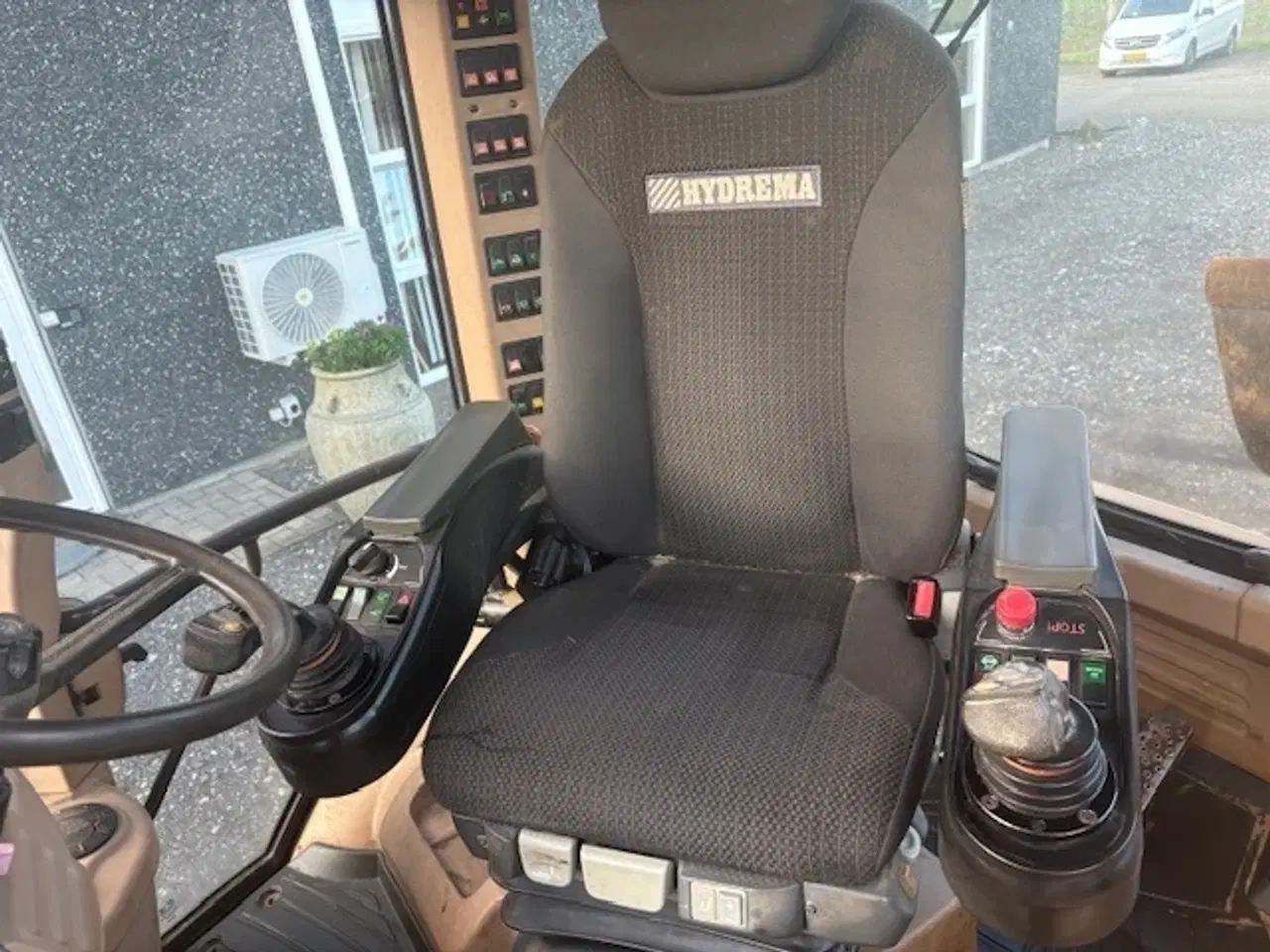 Billede 17 - Hydrema 906D ESD CCENTRALSMØRING, ESD, HYDRAULISK SKIFT FOR OG BAG.
