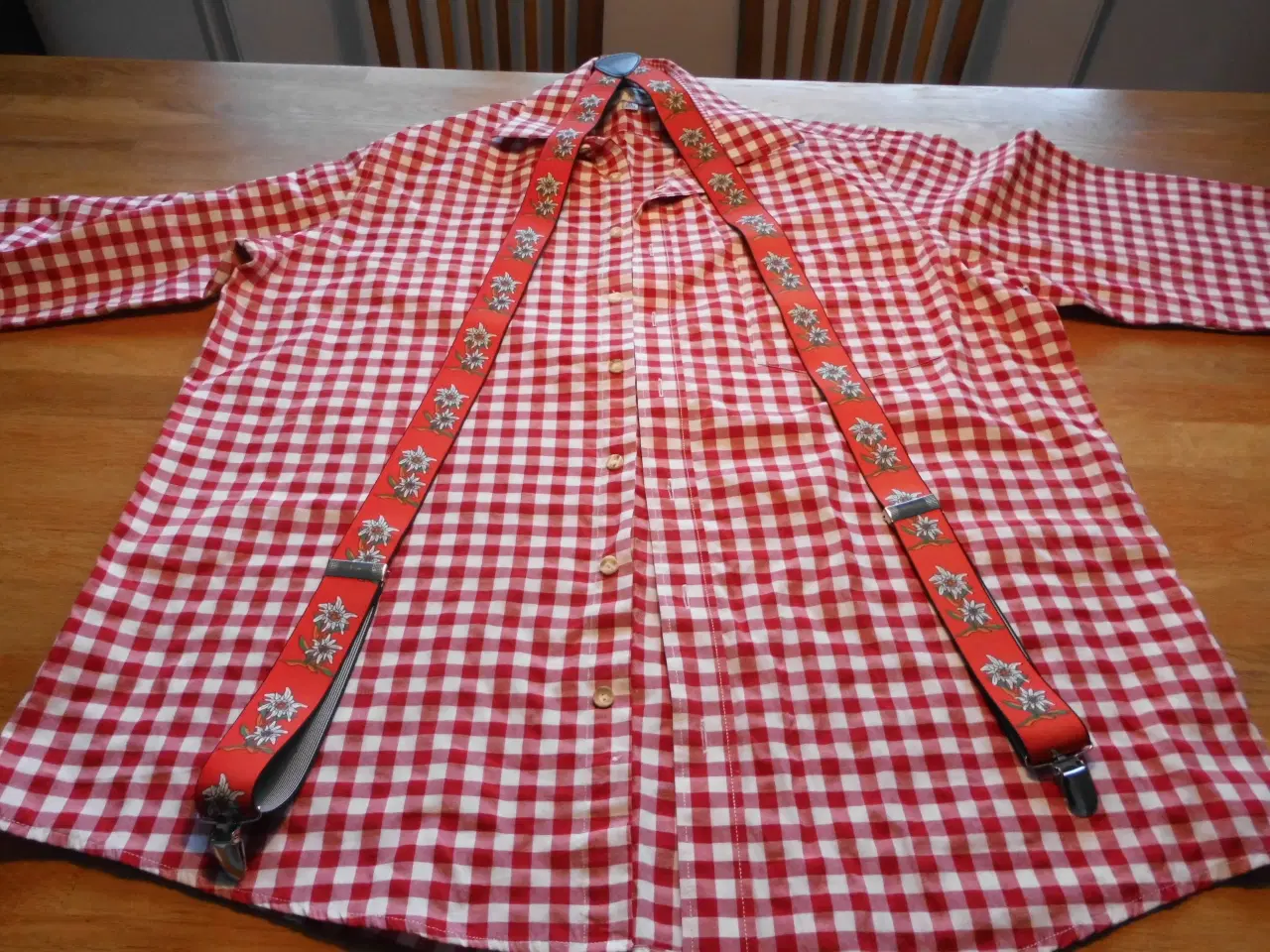 Billede 7 - Festtøj til Oktoberfest.