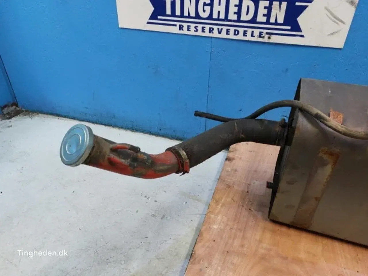 Billede 16 - Massey Ferguson 690 Dieseltank 1679609M91