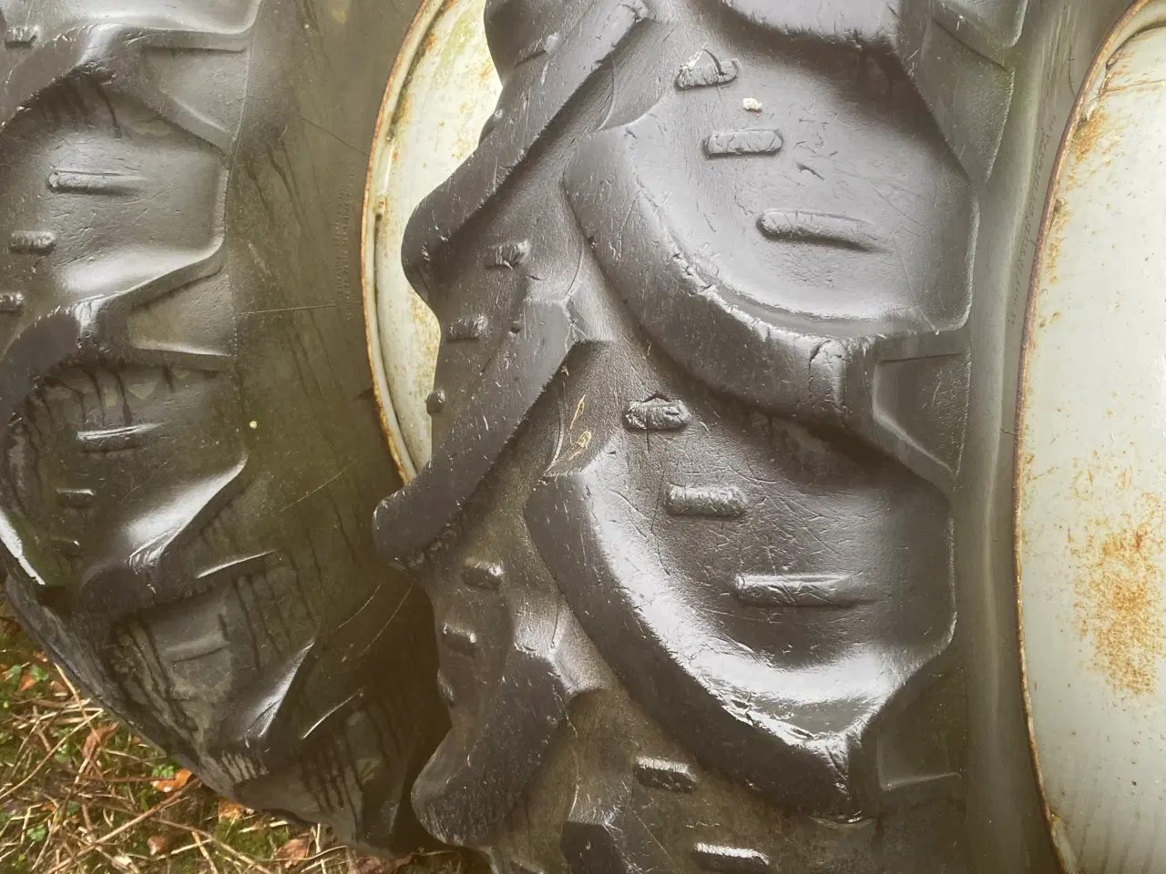 Billede 3 - Tvillinghjul, 16,9 34