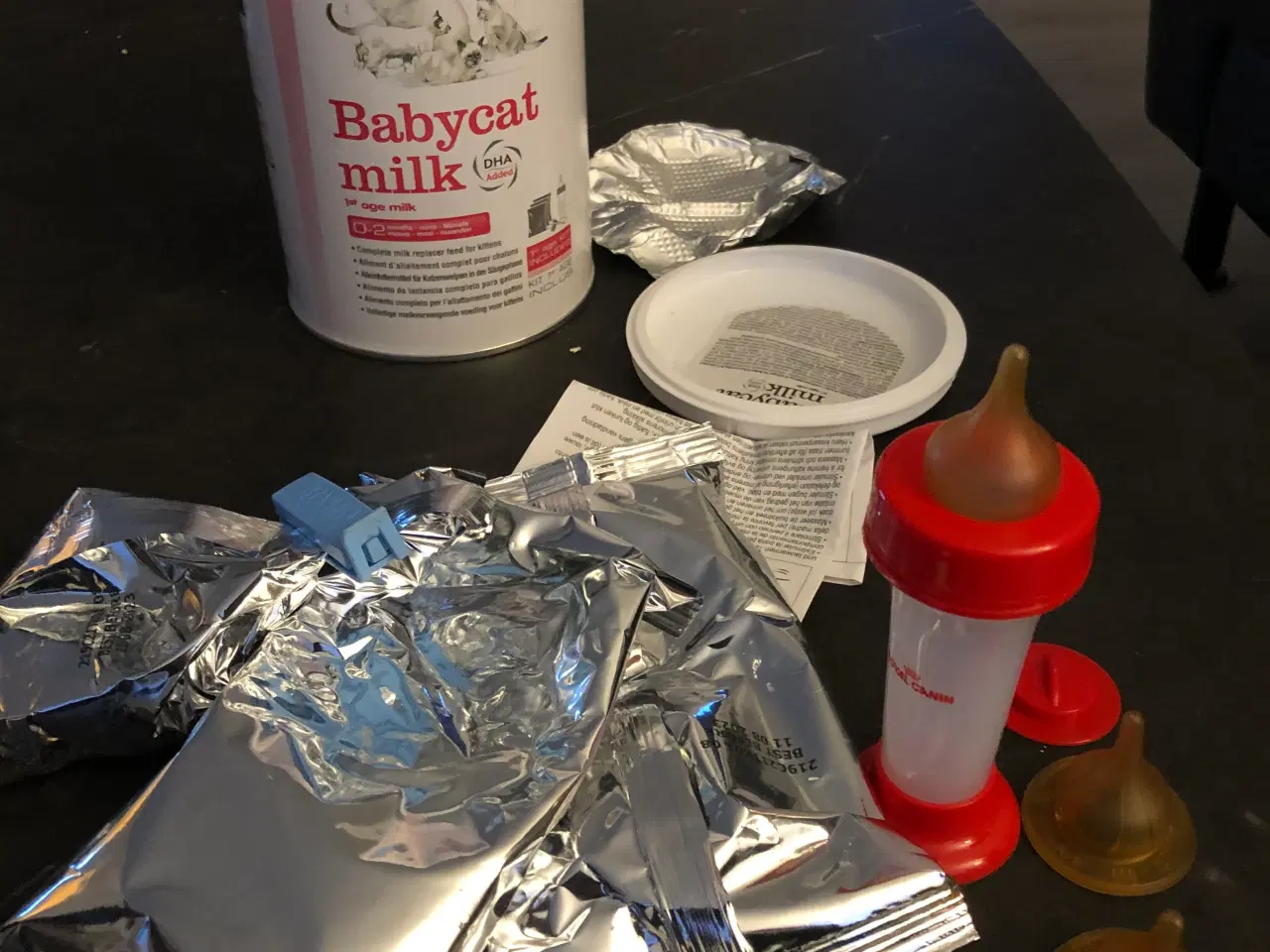 Billede 2 - Babycat milk med sutteflaske
