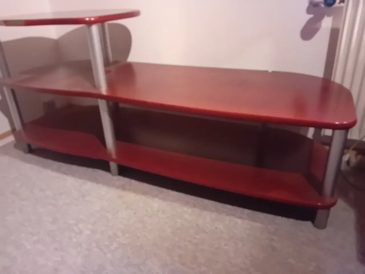 Billede 1 - Audio/videobord i mørkt træ