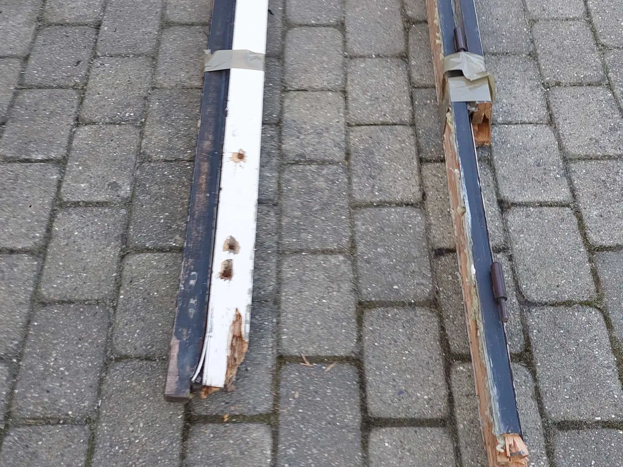 Billede 4 - Gamel hoveddør  hvor kammen ikke er god .men følge