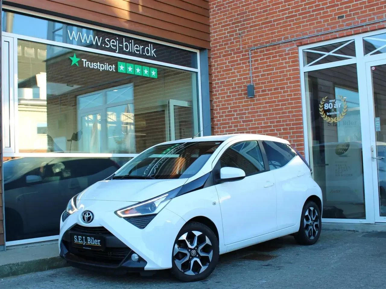 Billede 1 - Toyota Aygo 1,0 VVT-I X-Press 72HK 5d