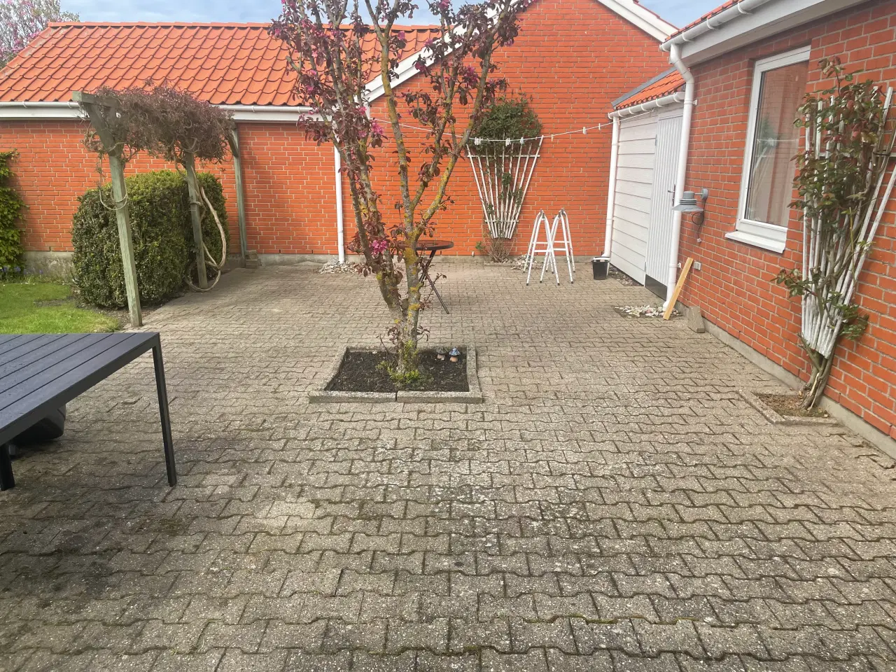 Billede 5 - GRATIS FLISER GIVES BORT