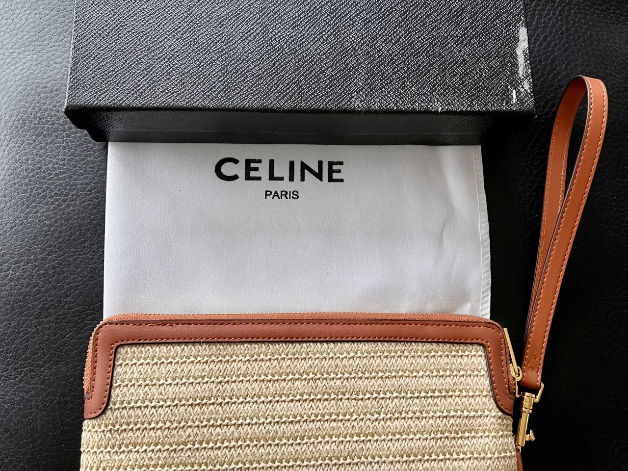 Billede 2 - Flot clutch med elegant design. 