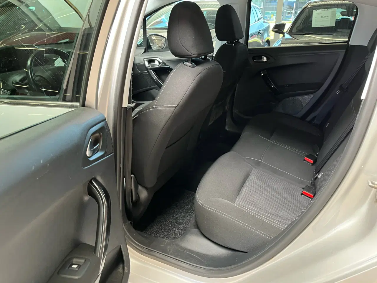 Billede 17 - Peugeot 208 1,6 BlueHDi Desire 100HK 5d
