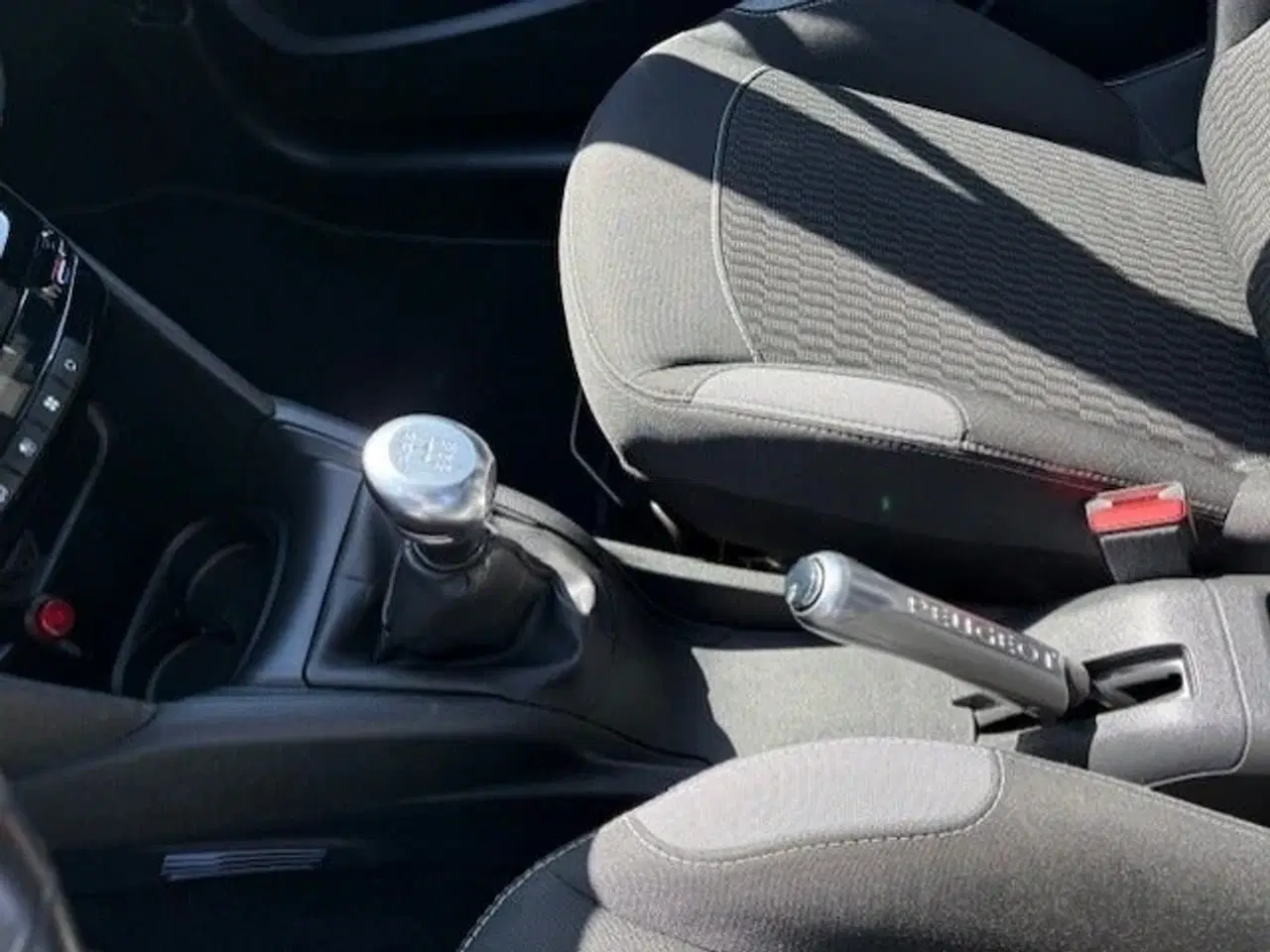 Billede 11 - Peugeot 208 1,2 VTi 82 Intense