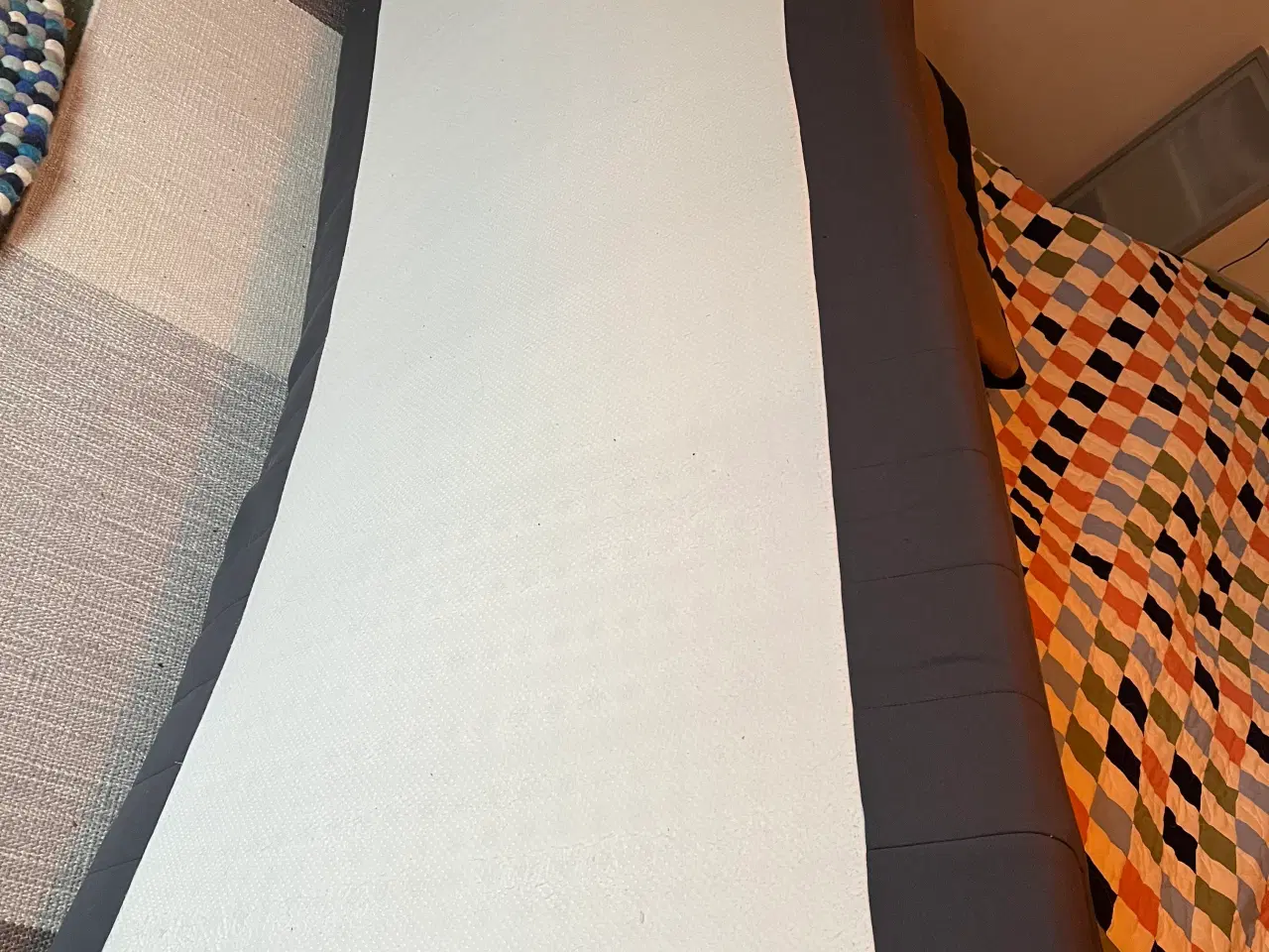 Billede 2 - Elevationsseng med Dunlopillo madras