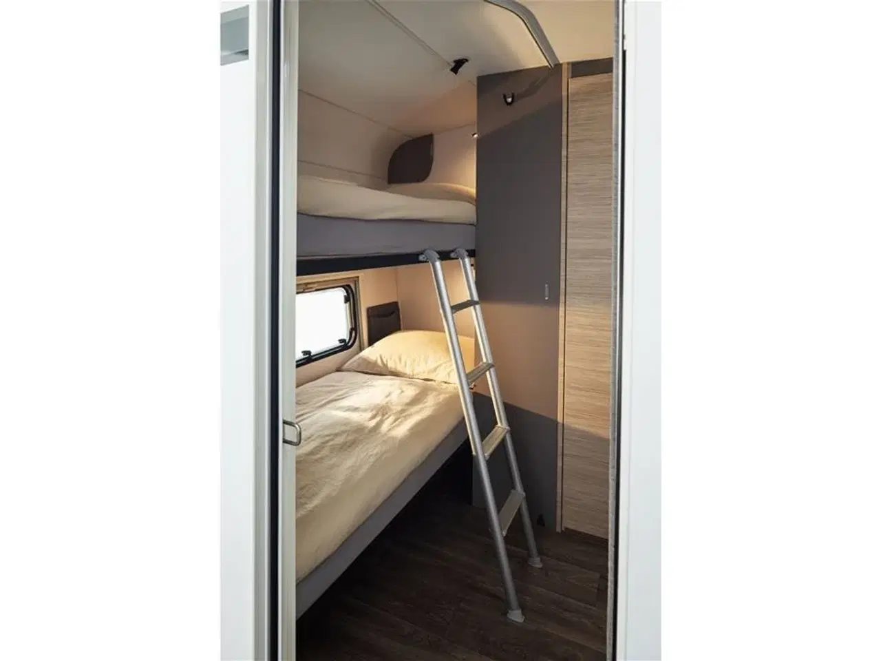 Billede 5 - 2026 - Fendt NEXT   Nyhed Fendt Next 381 2026 fra Hinshøj Caravan