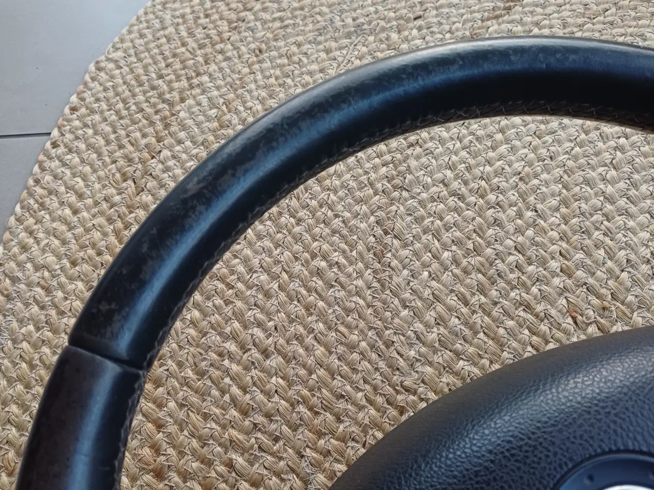 Billede 4 - VW 3-punkts læderrat inkl. Airbag