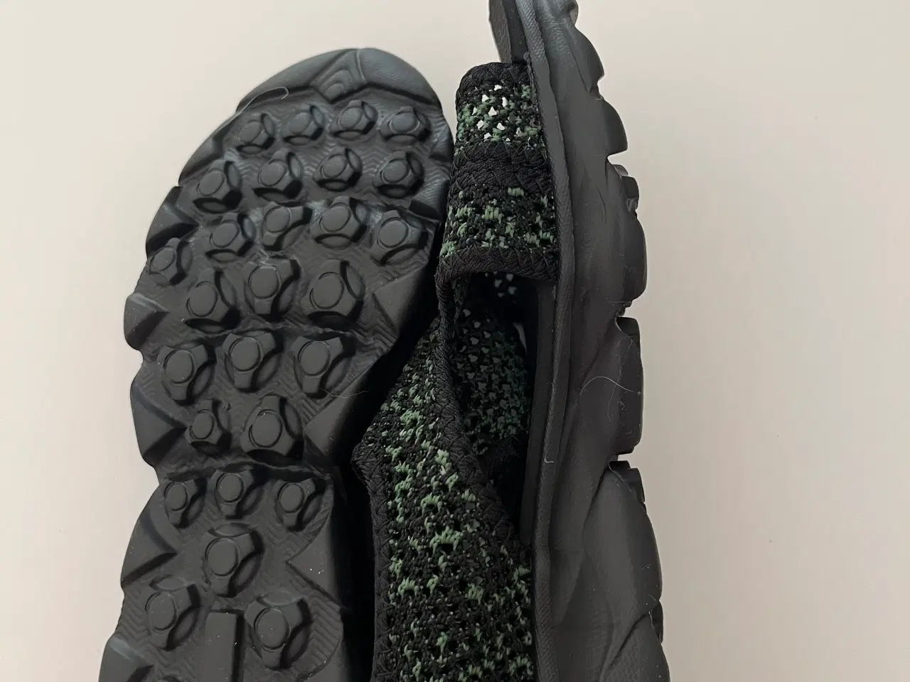 Billede 3 - Helt nye sandaler 