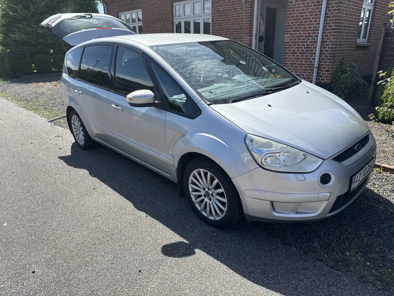 Billede 4 - 7 Pers bil på benzin kører super fint