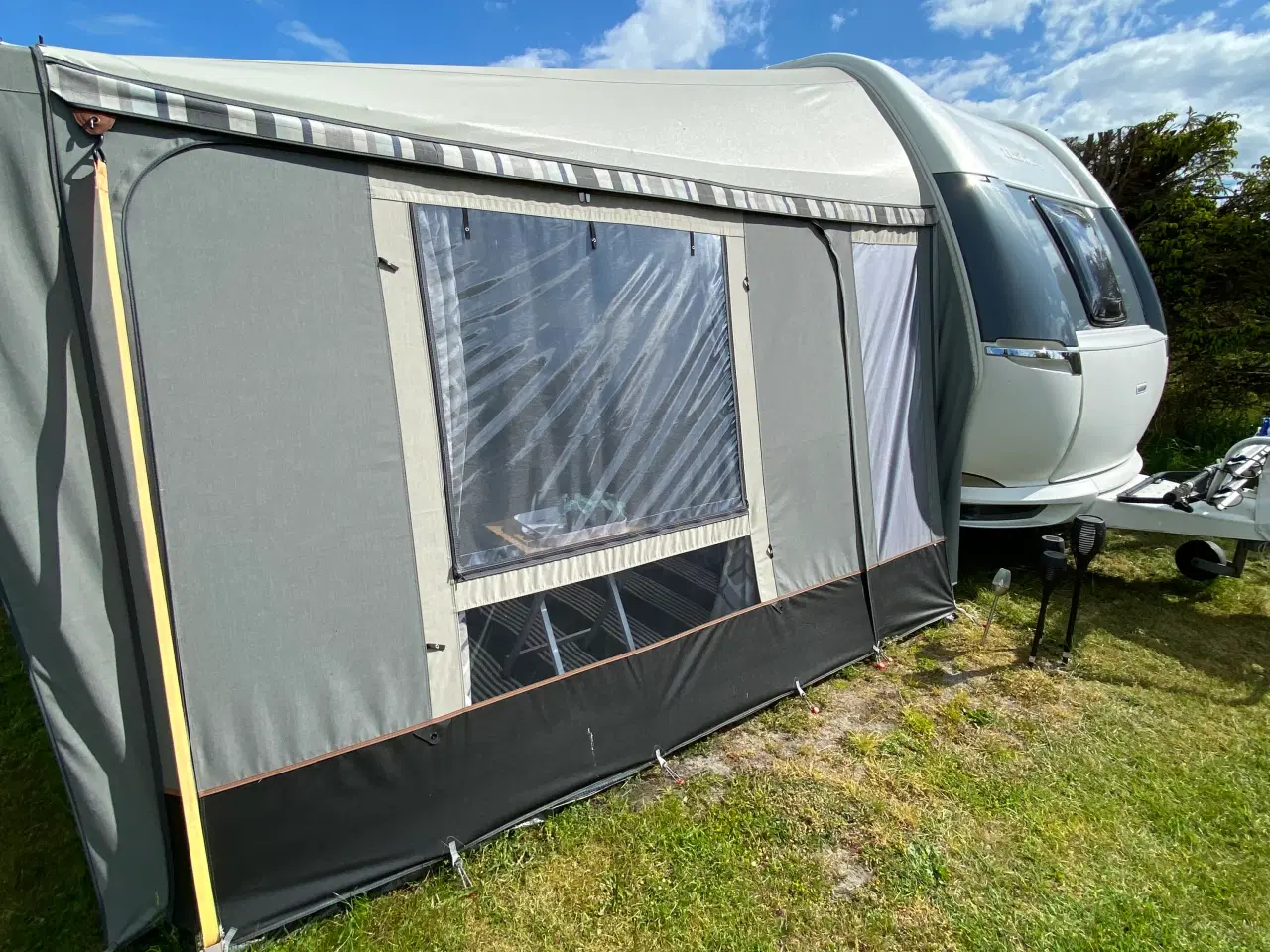 Billede 3 - Velholdt 2017 Hobby 540 uff med dobbeltseng 