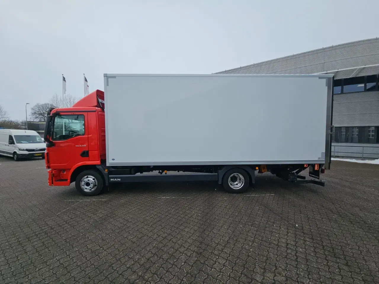 Billede 14 - MAN TGL 8.220 BL, Lukket kasse