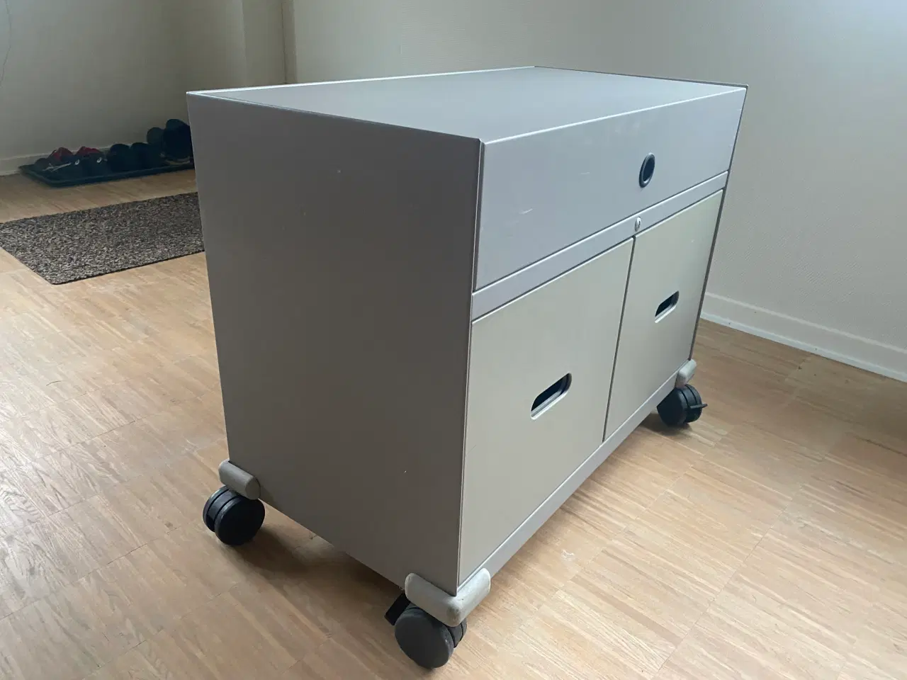Billede 2 - Kontor opbevaring 