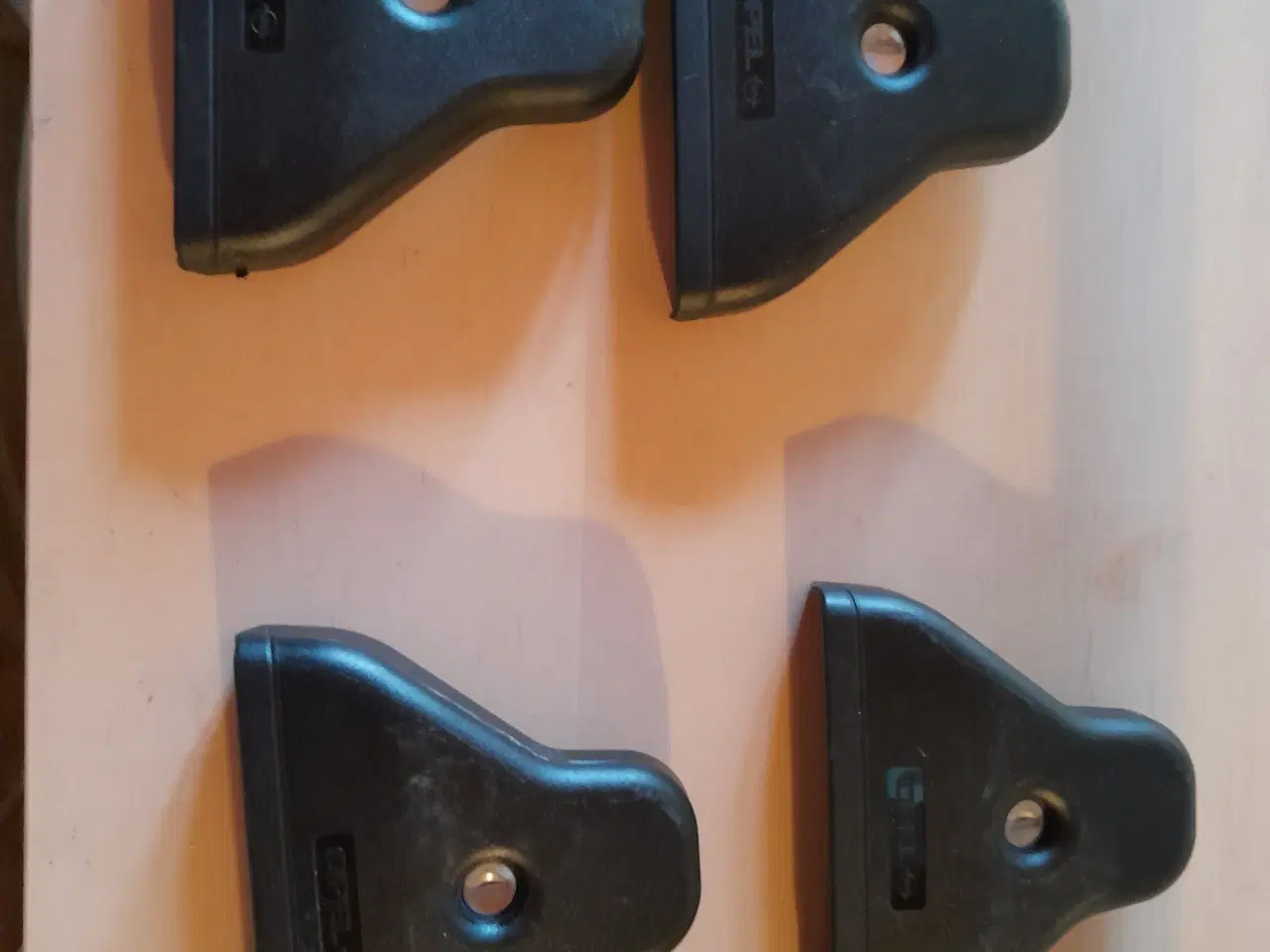 Billede 2 - Tagbøjler originale, Opel Corsa D