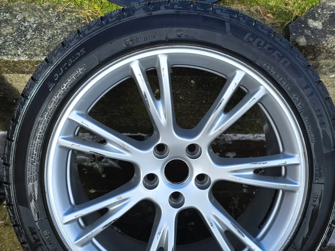 Billede 4 - Orginale Tesla model y alufælge 