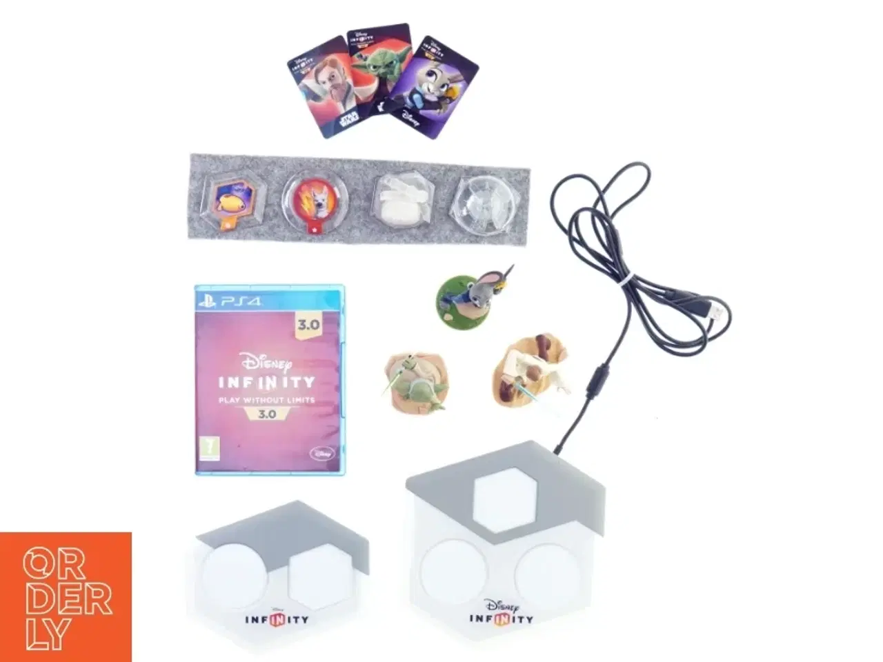 Billede 1 - Disney infinity starter set (både PS3 + Nintendo 3DS) fra Disney (str. Plader 18 x 19 cm og 16 x 14 cm)