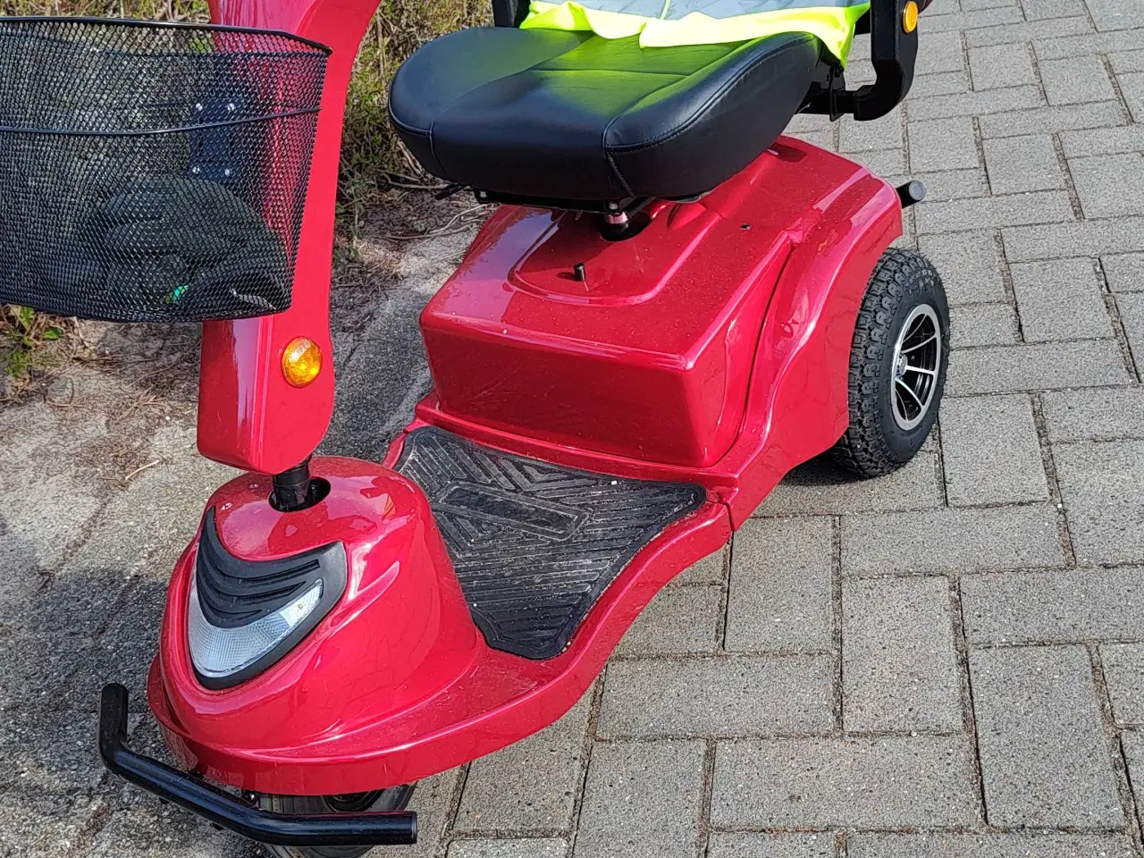 Billede 1 - Varsø V-350 elscooter 8 mdr gammel