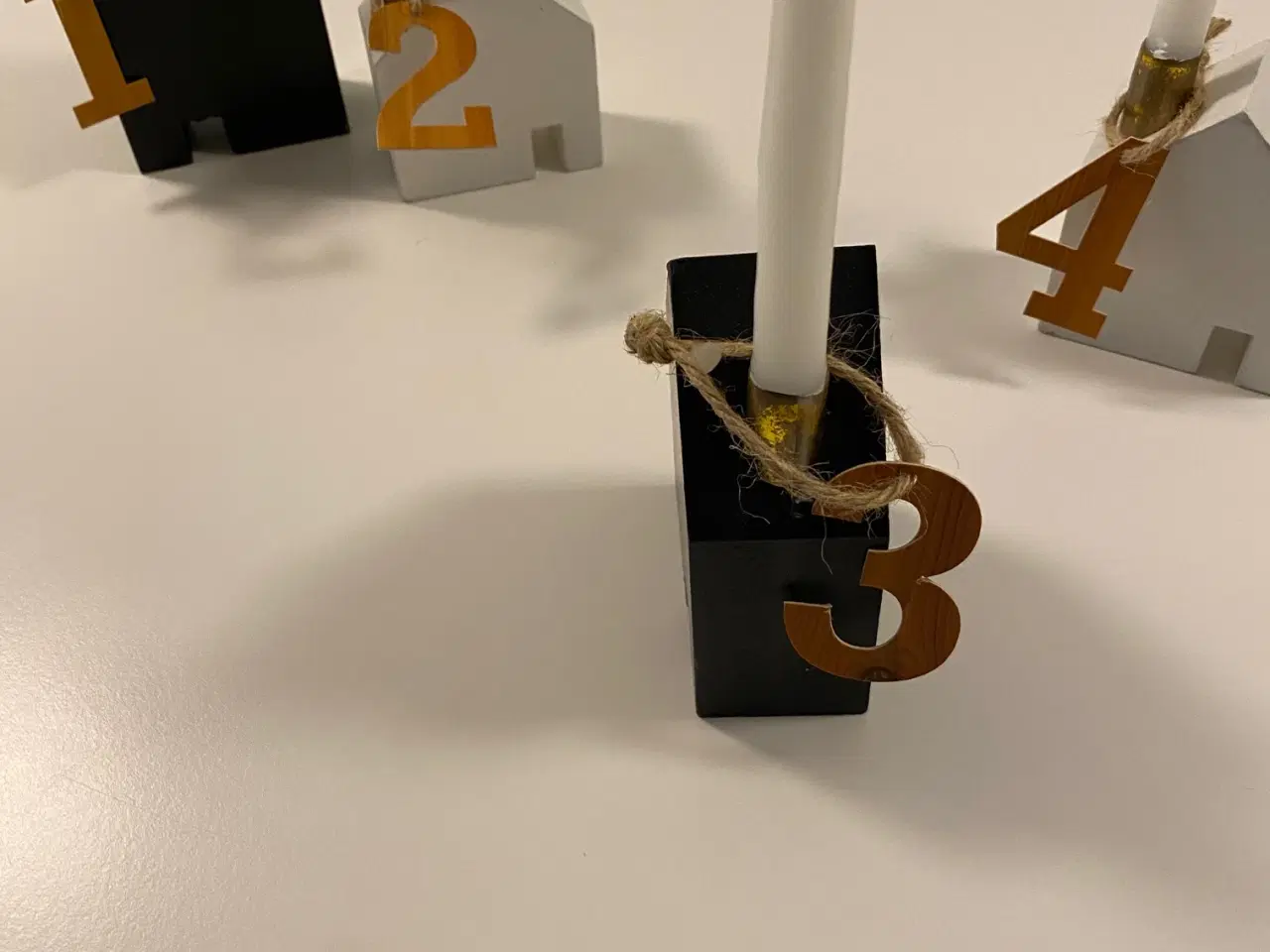 Billede 3 - Lysestager/Advent i træ med løse tal