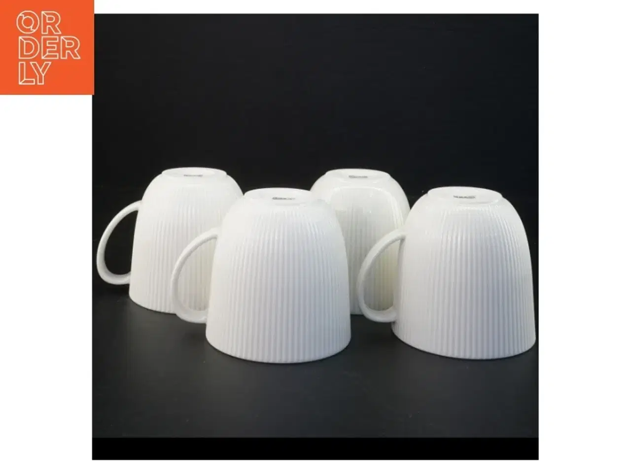 Billede 4 - Hvide kaffekopper med rillet design fra IKEA (str. 9 x 11,5 x 9 cm)