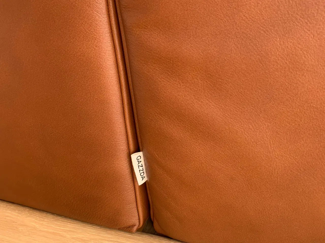 Billede 2 - GAZZDA Sofa sælges