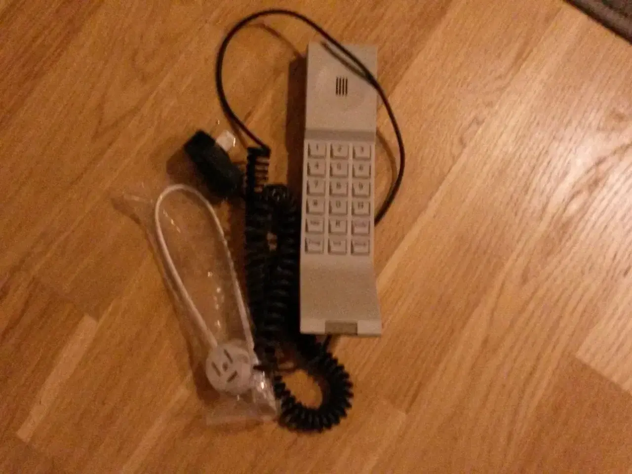Billede 1 - B&O stationær telefon