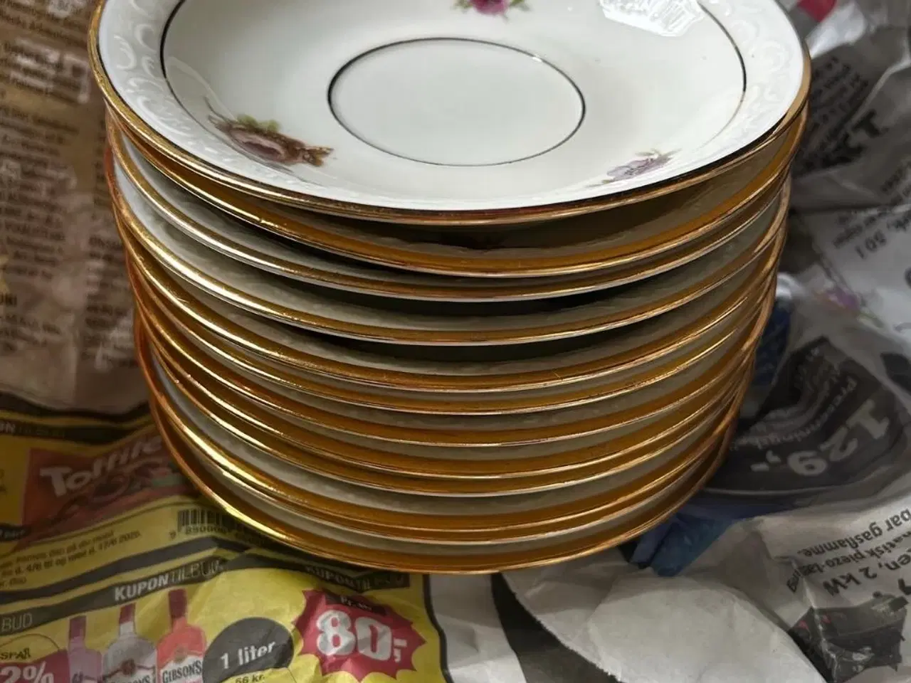 Billede 13 - Antik service fra kjøbenhavn porcelains malleri