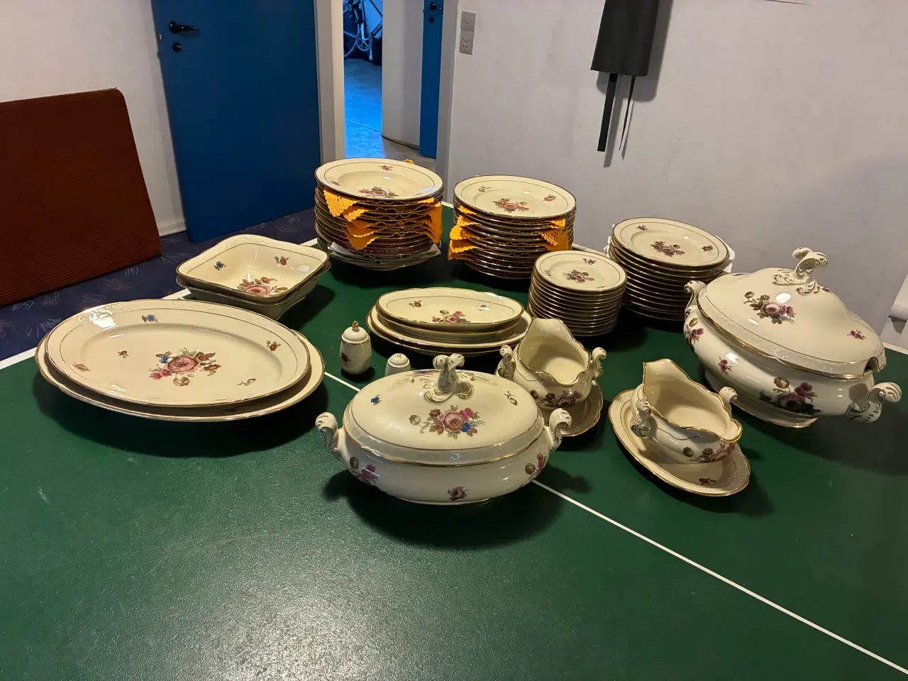 Billede 1 - Rosenborg porcelæn