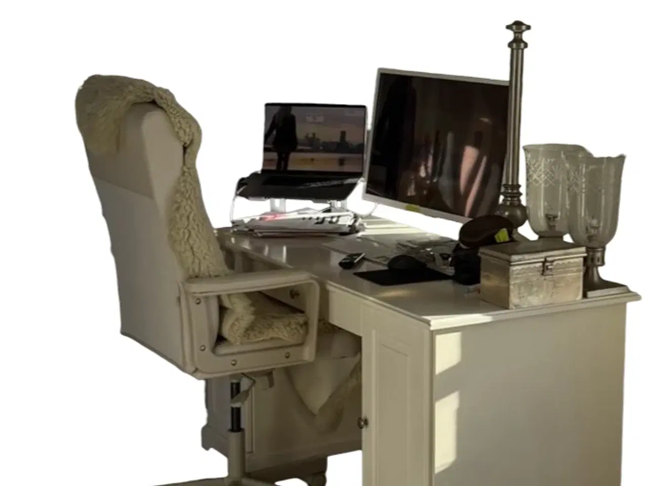 Billede 1 - IKEA skrivebord udgået model