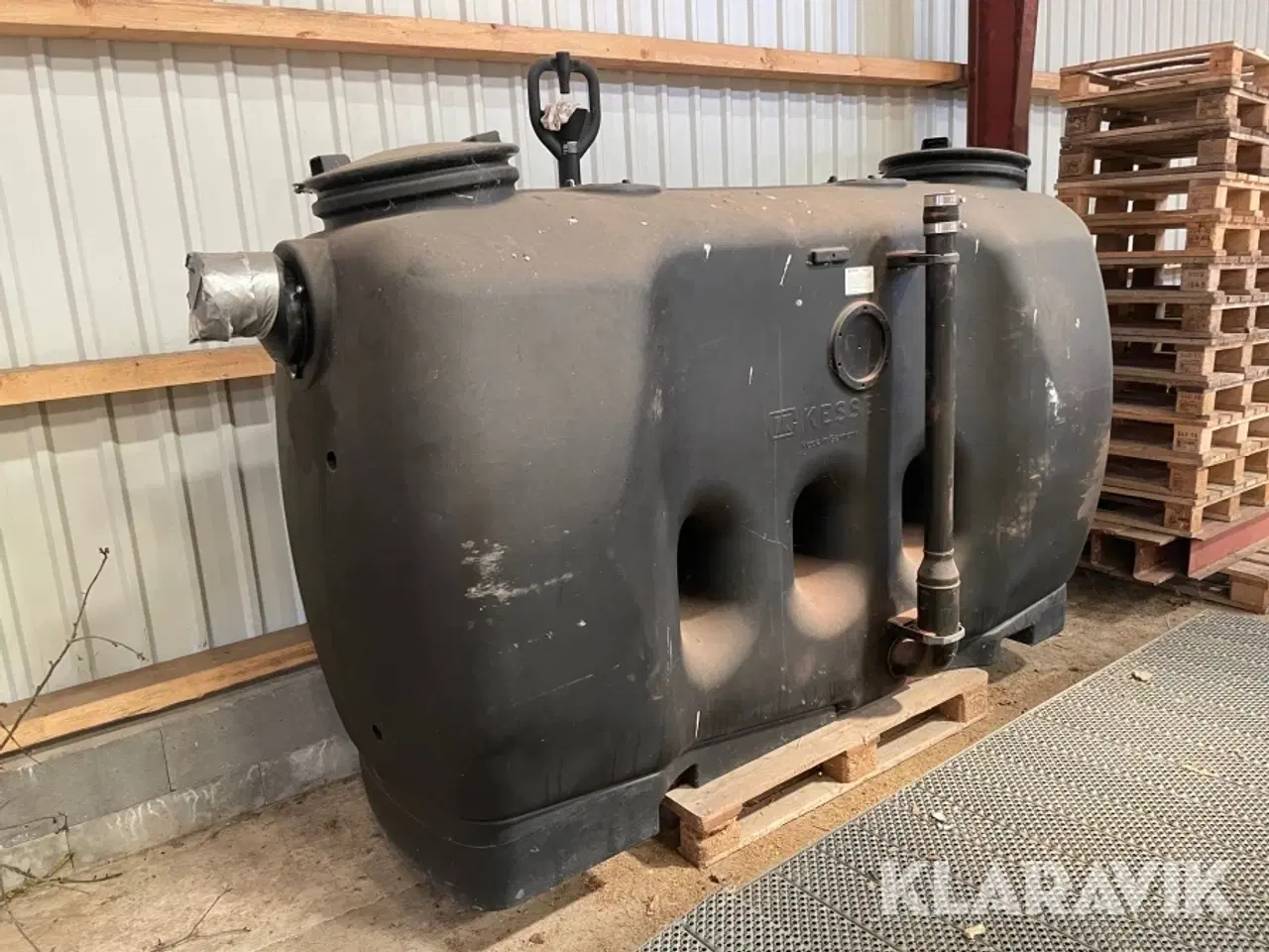 Billede 1 - Fedtudskiller Kessel 1900liters i plastik