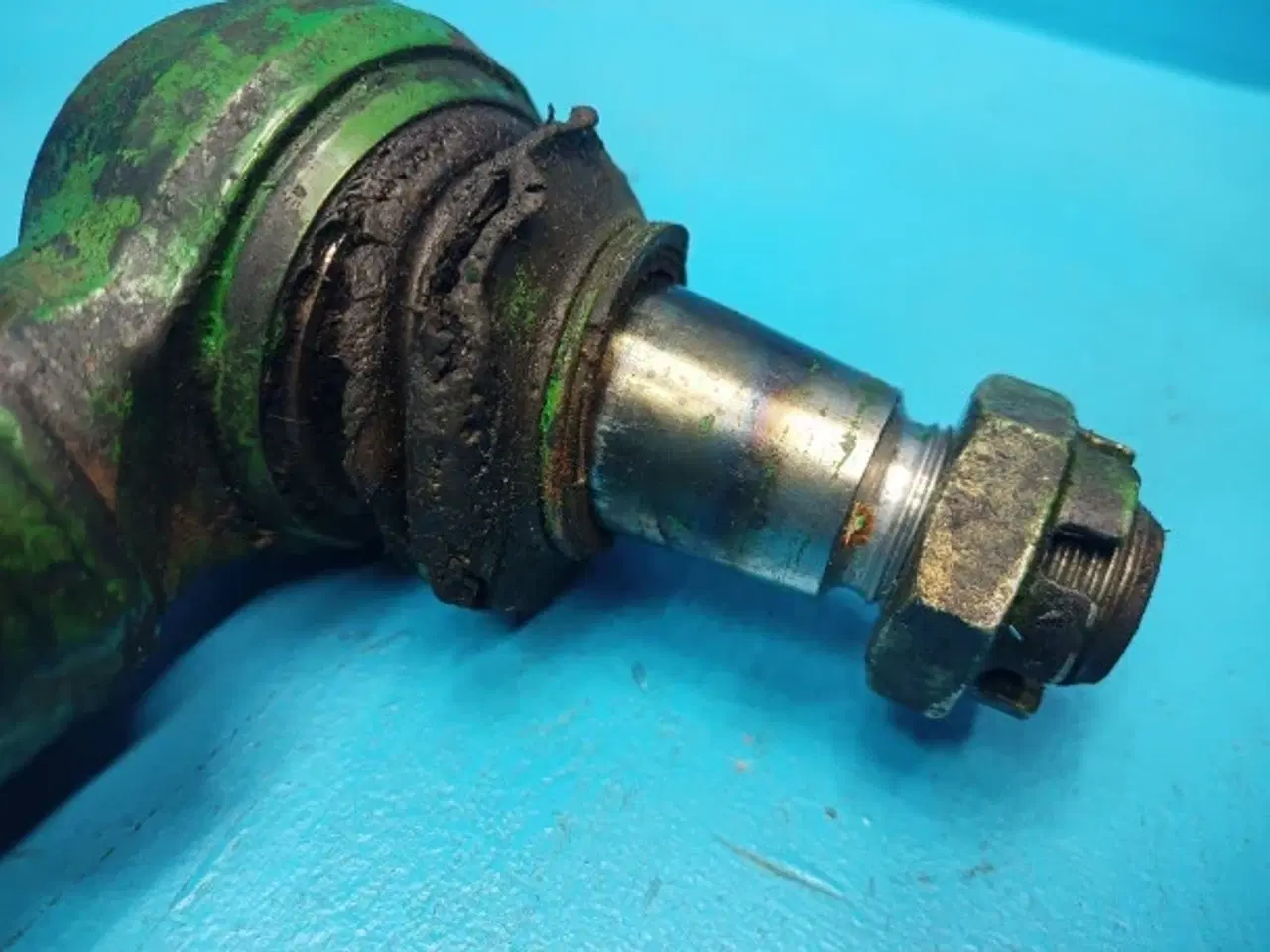 Billede 5 - John Deere 9540 WTS Styrecylinder AH166833