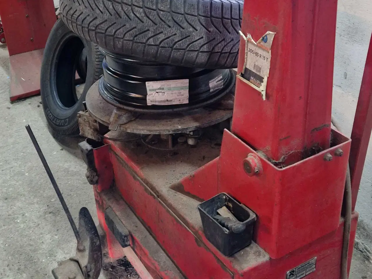 Billede 4 - Dækmaskine