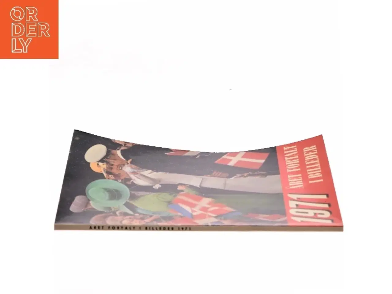 Billede 2 - Året fortalt i billeder 1971 (Bog)