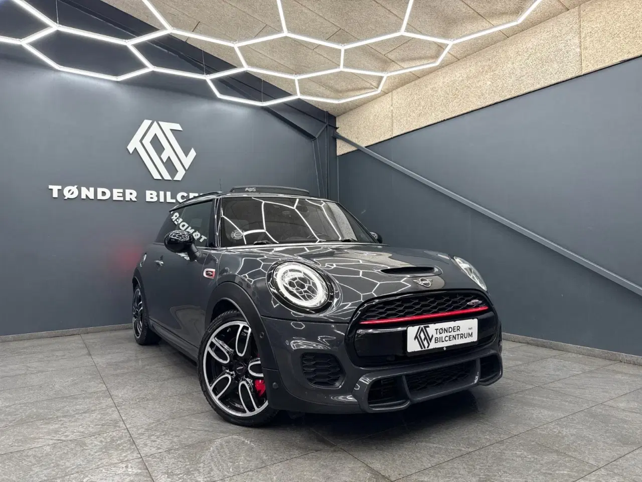 Billede 1 - MINI Cooper S 2,0 JC Works aut.