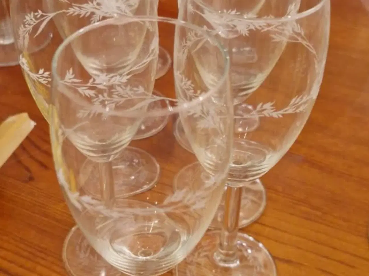 Billede 2 - Mads Stage glas 