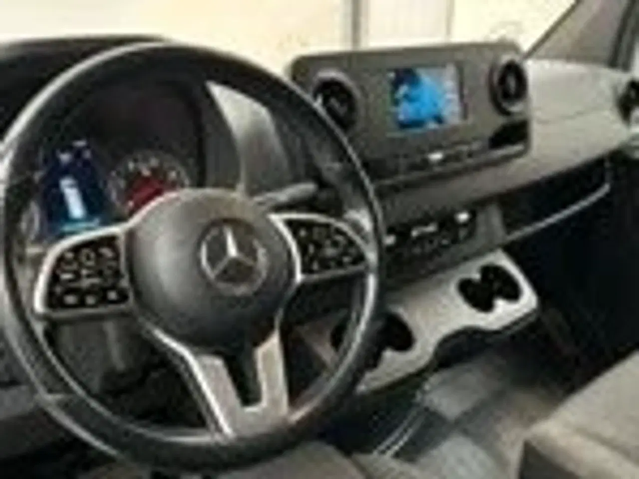Billede 7 - Mercedes Sprinter 315 2,0 CDi A3 Alukasse m/lift aut. RWD