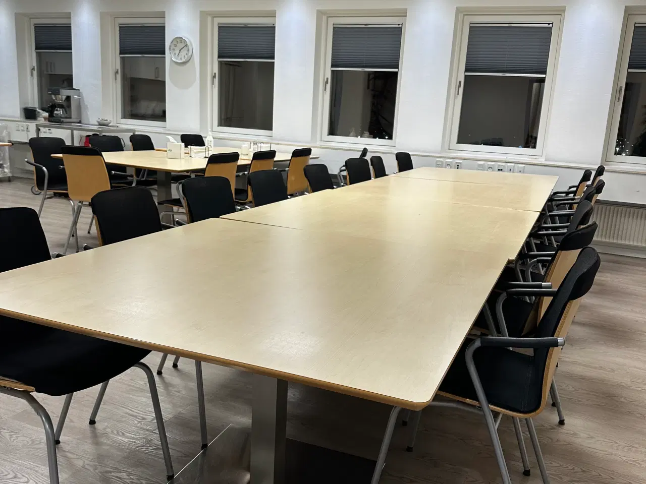 Billede 1 - Komplet kantine sæt 