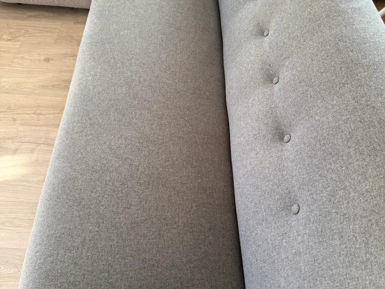 Billede 1 - Sofa i grå farve 