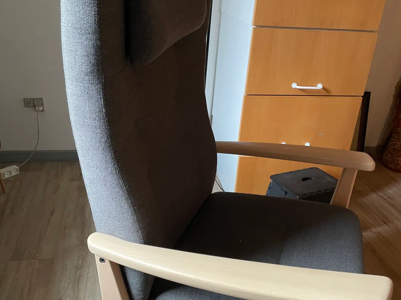 Billede 1 - Farstrup seniorstol m. løfte funktion