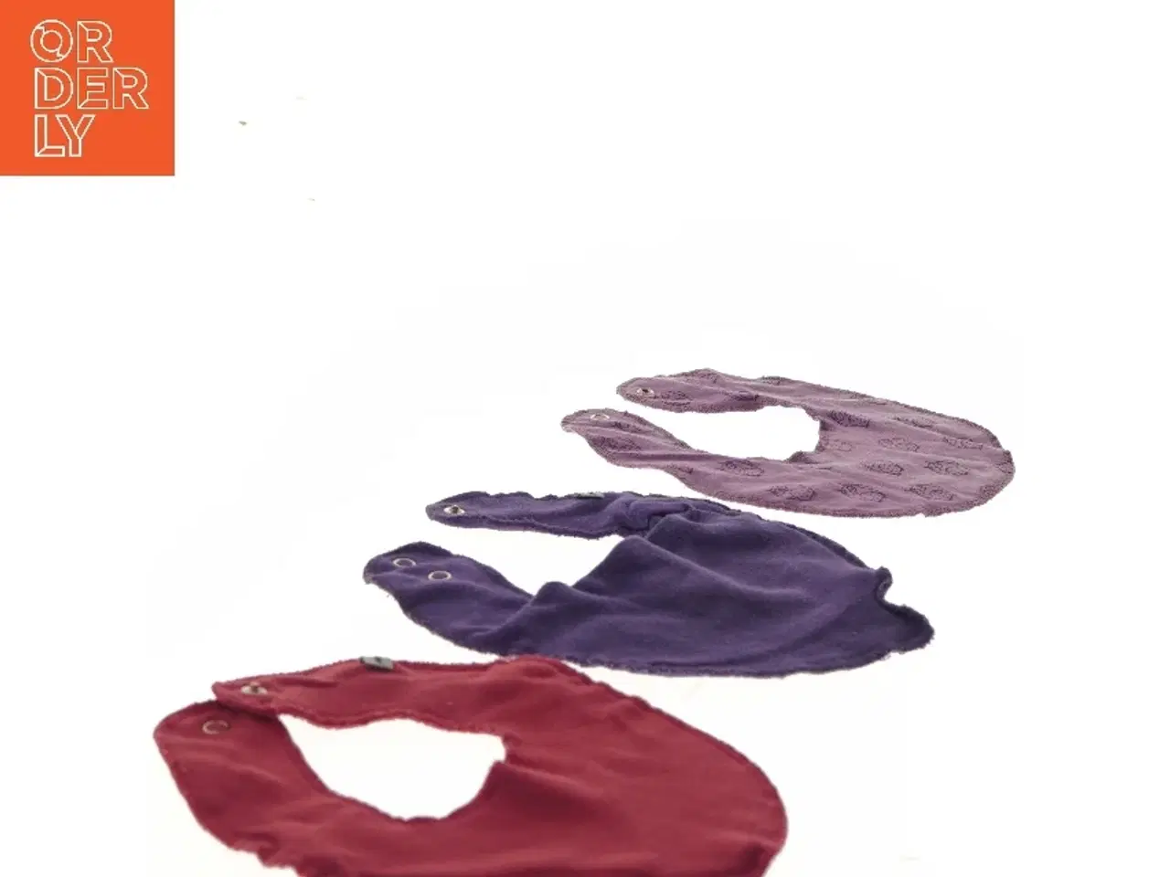 Billede 3 - Sæt af tre babyhagesmække (str. Ø 18 cm)