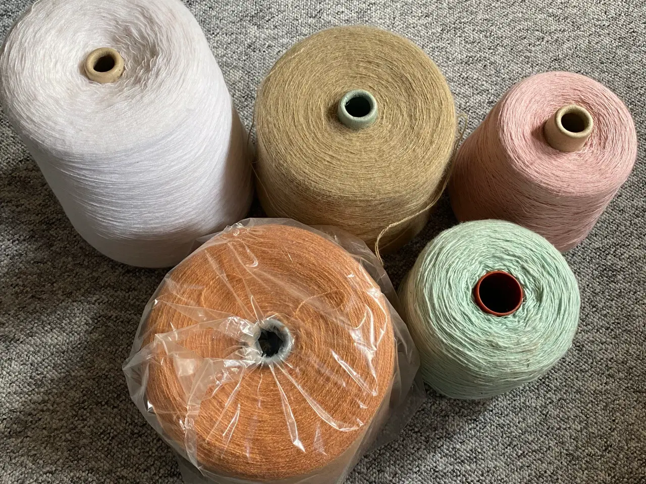 Billede 2 - Maskine garn 15kg