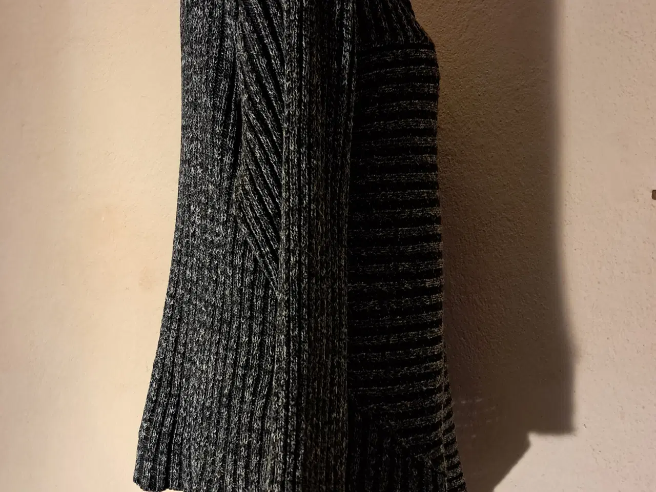 Billede 4 - Skovhuus str. XL bluse