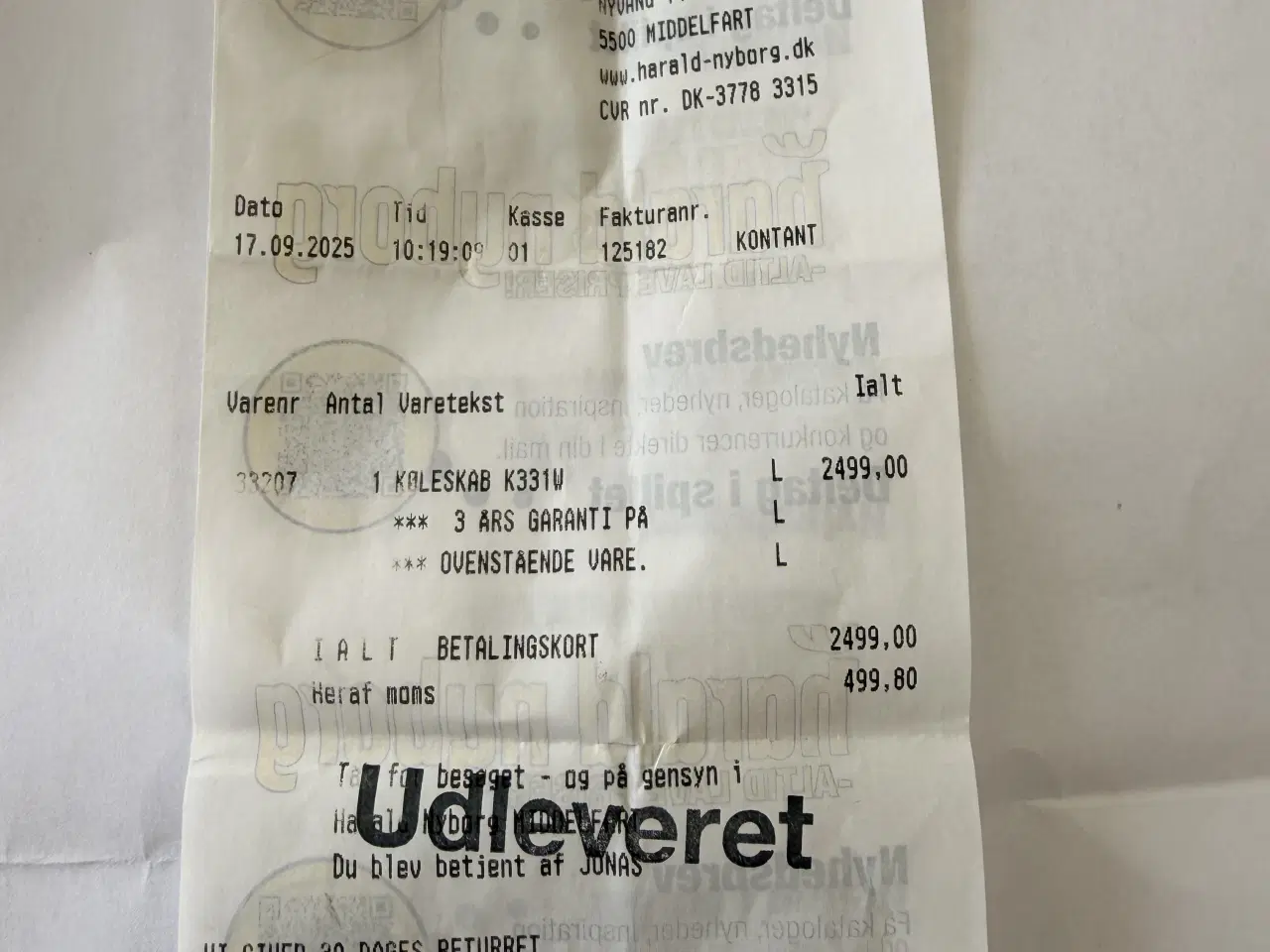 Billede 1 - Lækkert rummeligt køleskab