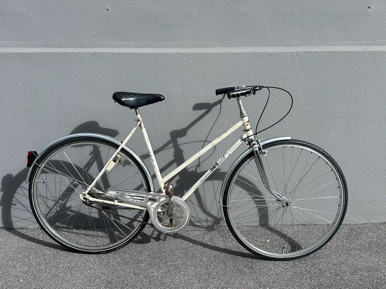 Billede 3 - Hvid DBS dame retrocykel