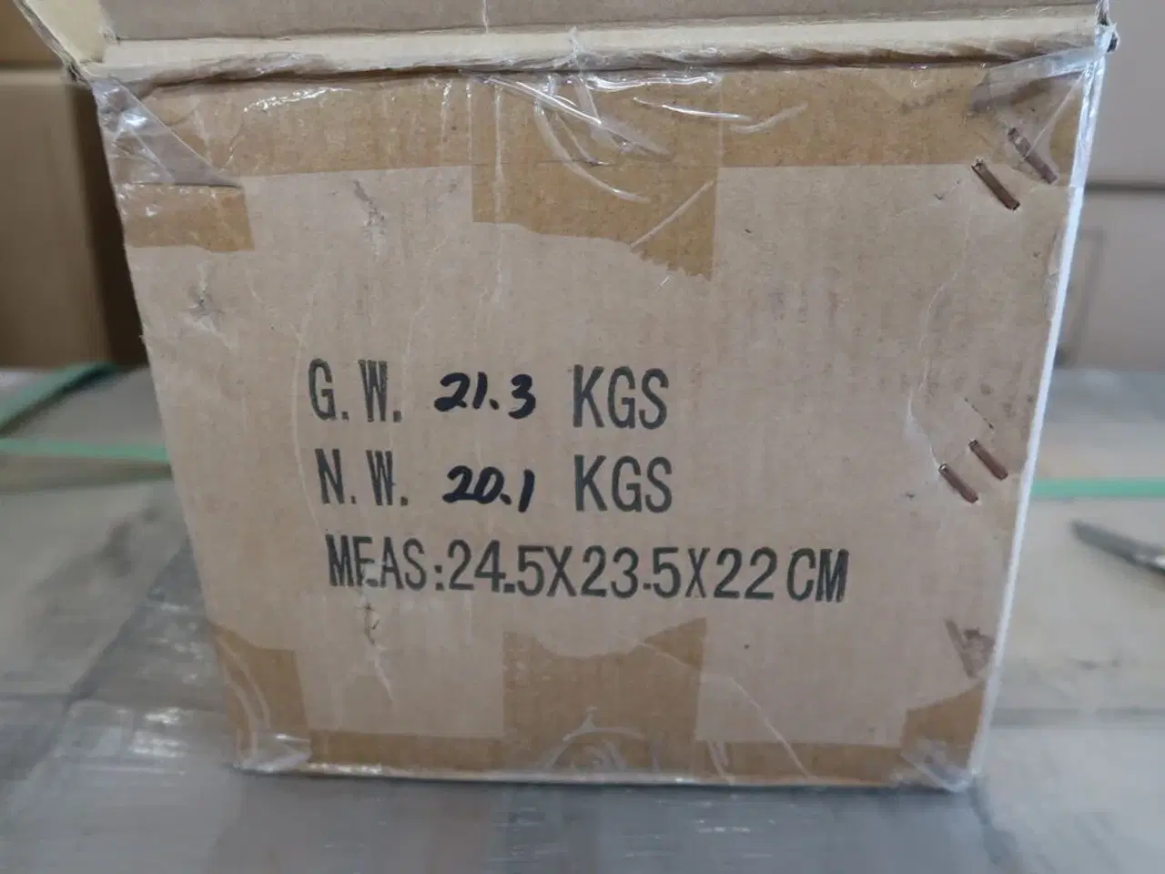 Billede 3 - 3 kasser (300 pr. stk.) Dessert/frokost kniv  L205 mm  COSMOS 336009