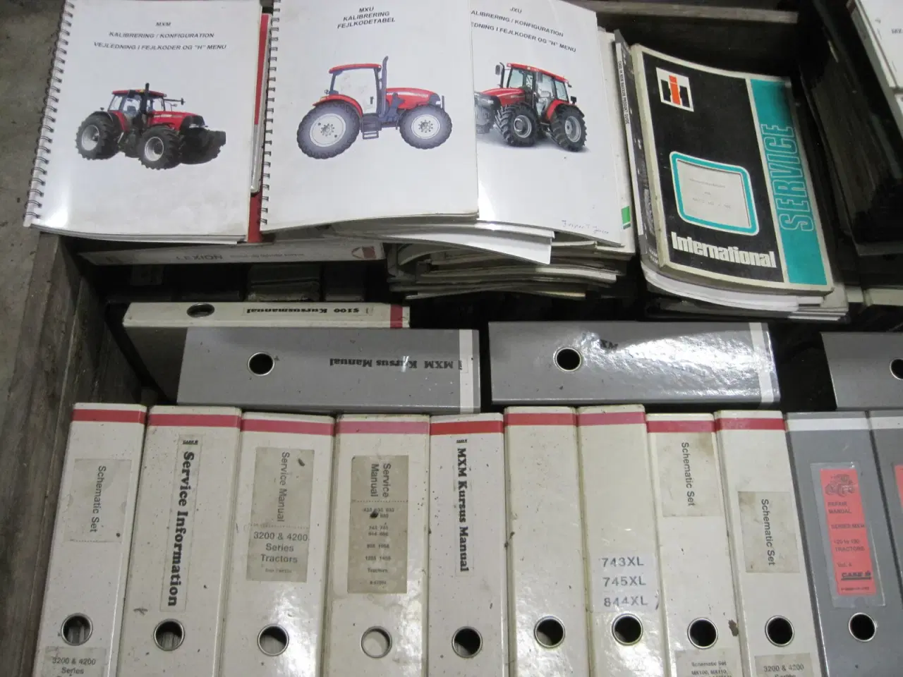 Billede 3 - Case IH Værkstedshåndbøger