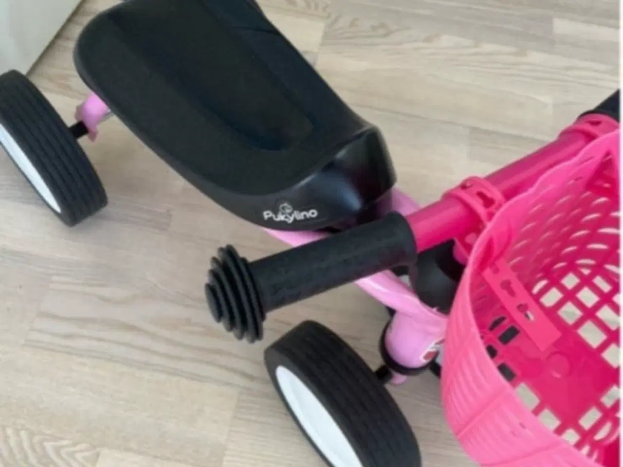 Billede 9 - Flexa bord-taburet-bænk-Puxy løbecykel 
